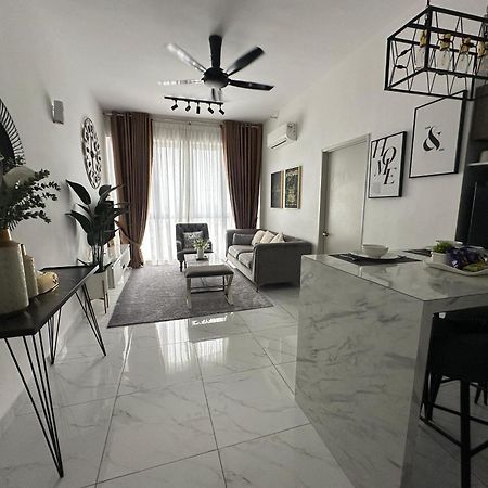 Izz'Man Homestay Level 33 Troika Kota Bharu Dış mekan fotoğraf