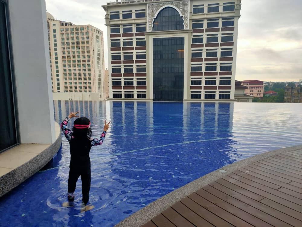 Izz'Man Homestay Level 33 Troika Kota Bharu Dış mekan fotoğraf